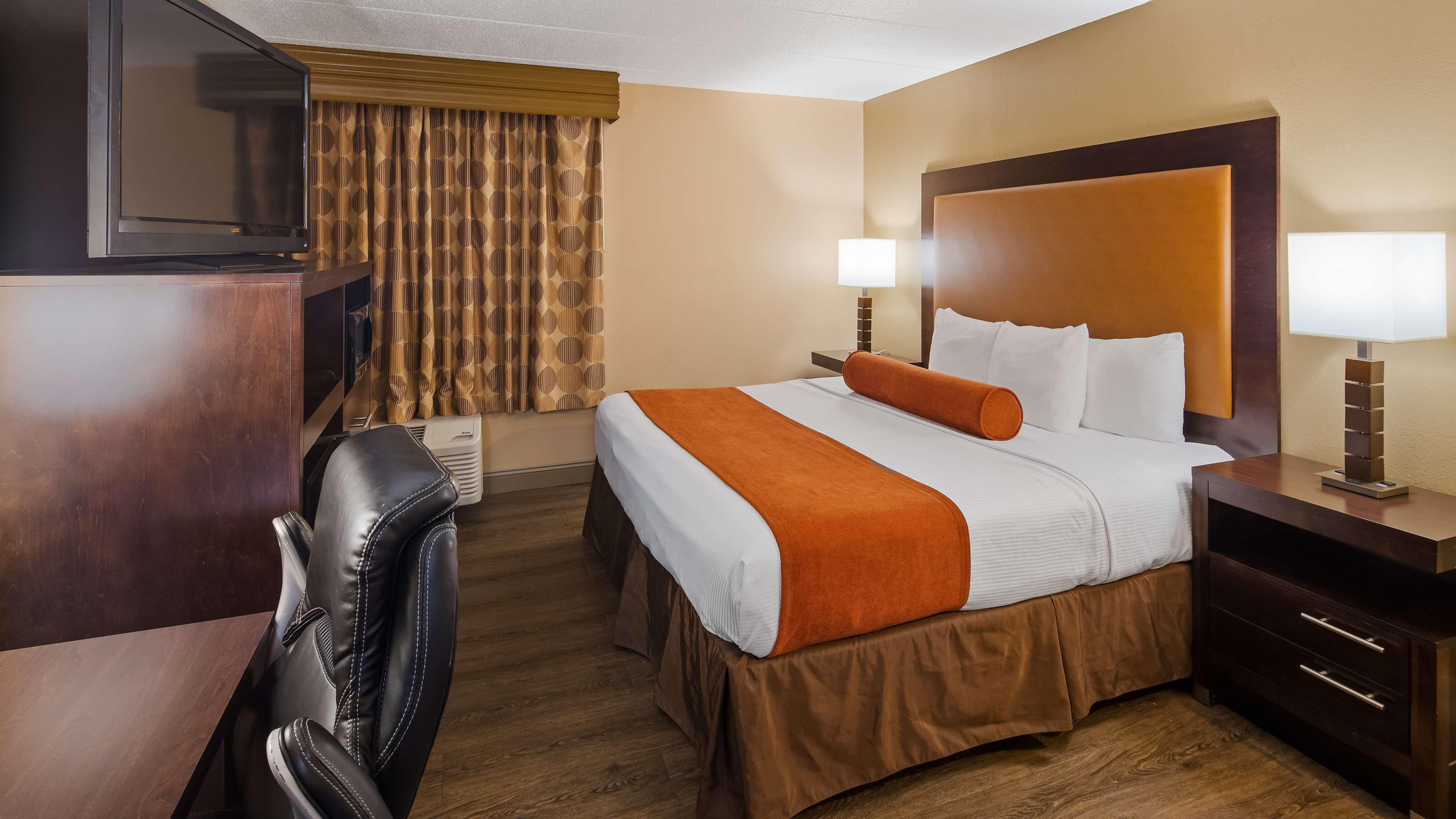 เบสท์ เวสเทิร์น ครอสโร้ด ออฟ เดอะ บลัฟส์ Hotel เคาน์เซิลบลัฟส์ ภายนอก รูปภาพ