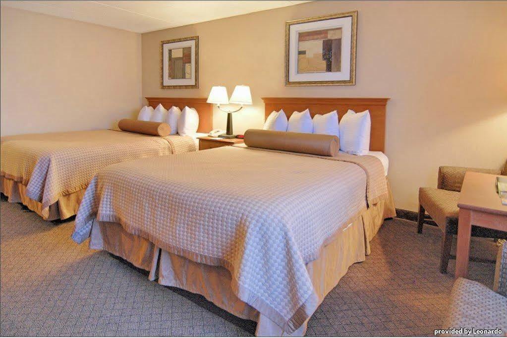 เบสท์ เวสเทิร์น ครอสโร้ด ออฟ เดอะ บลัฟส์ Hotel เคาน์เซิลบลัฟส์ ภายนอก รูปภาพ